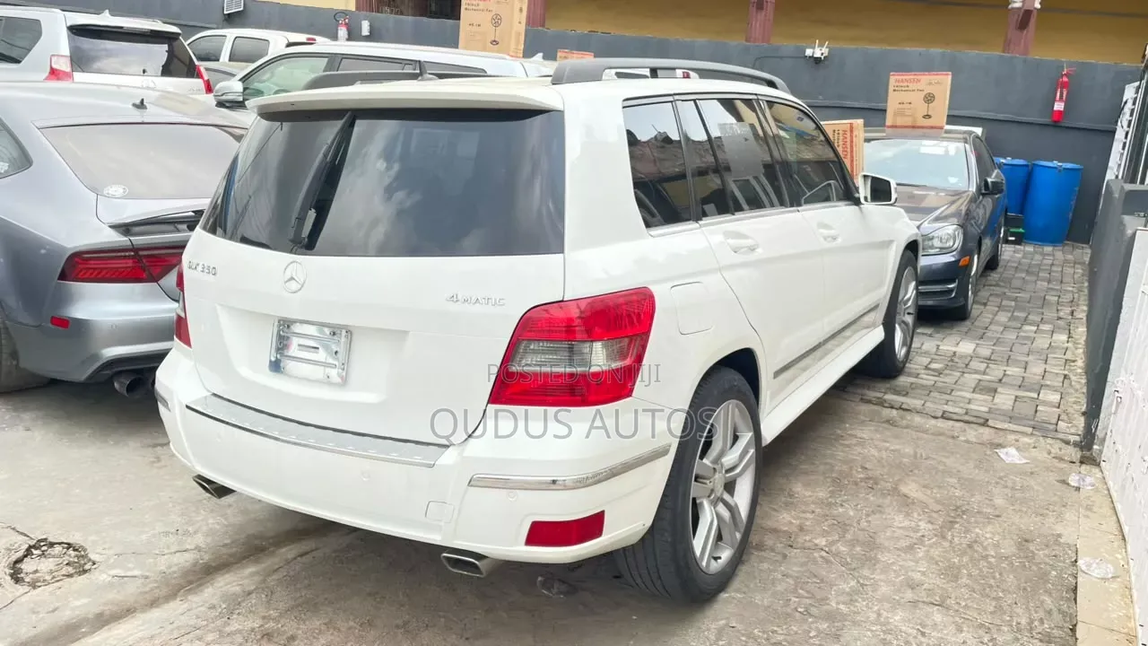 Mercedes-Benz GLK-Class 2009 White