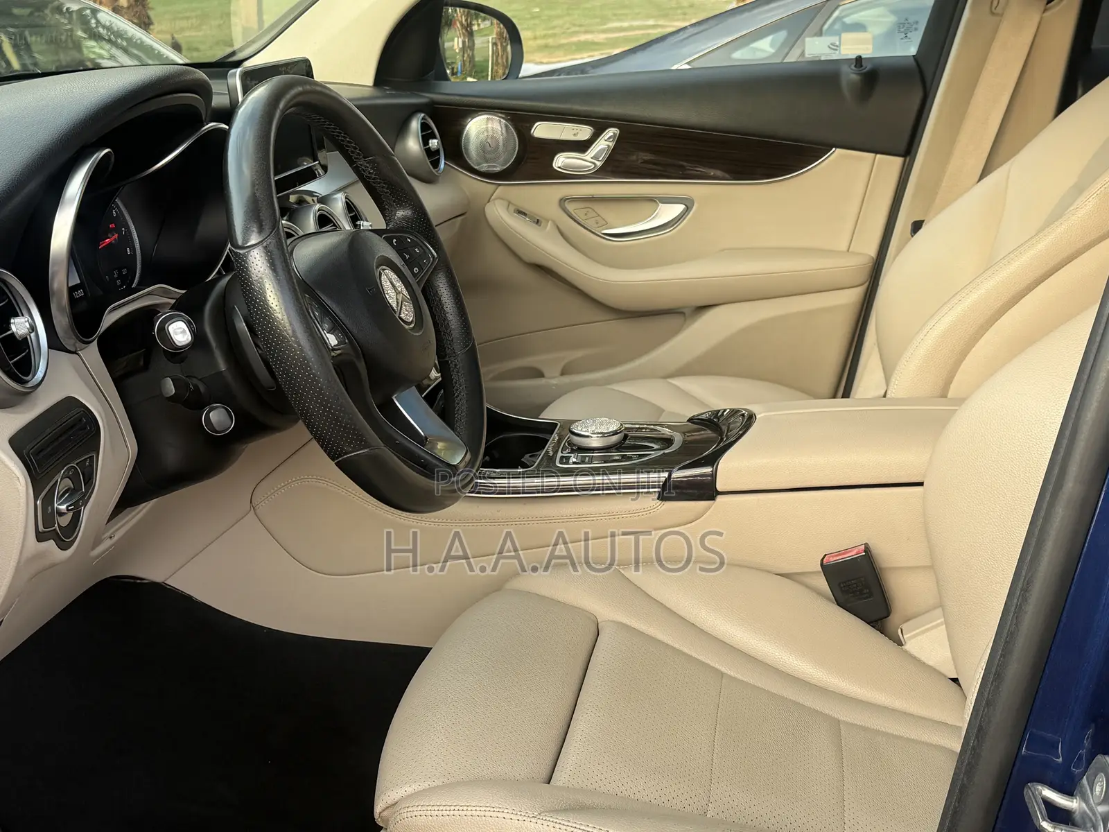 Mercedes-Benz GLC-Class 2017 Blue