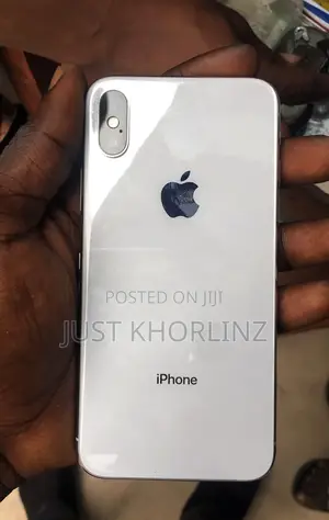 Apple iPhone X 64 GB White
