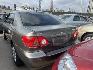 Toyota Corolla 2005 Gray