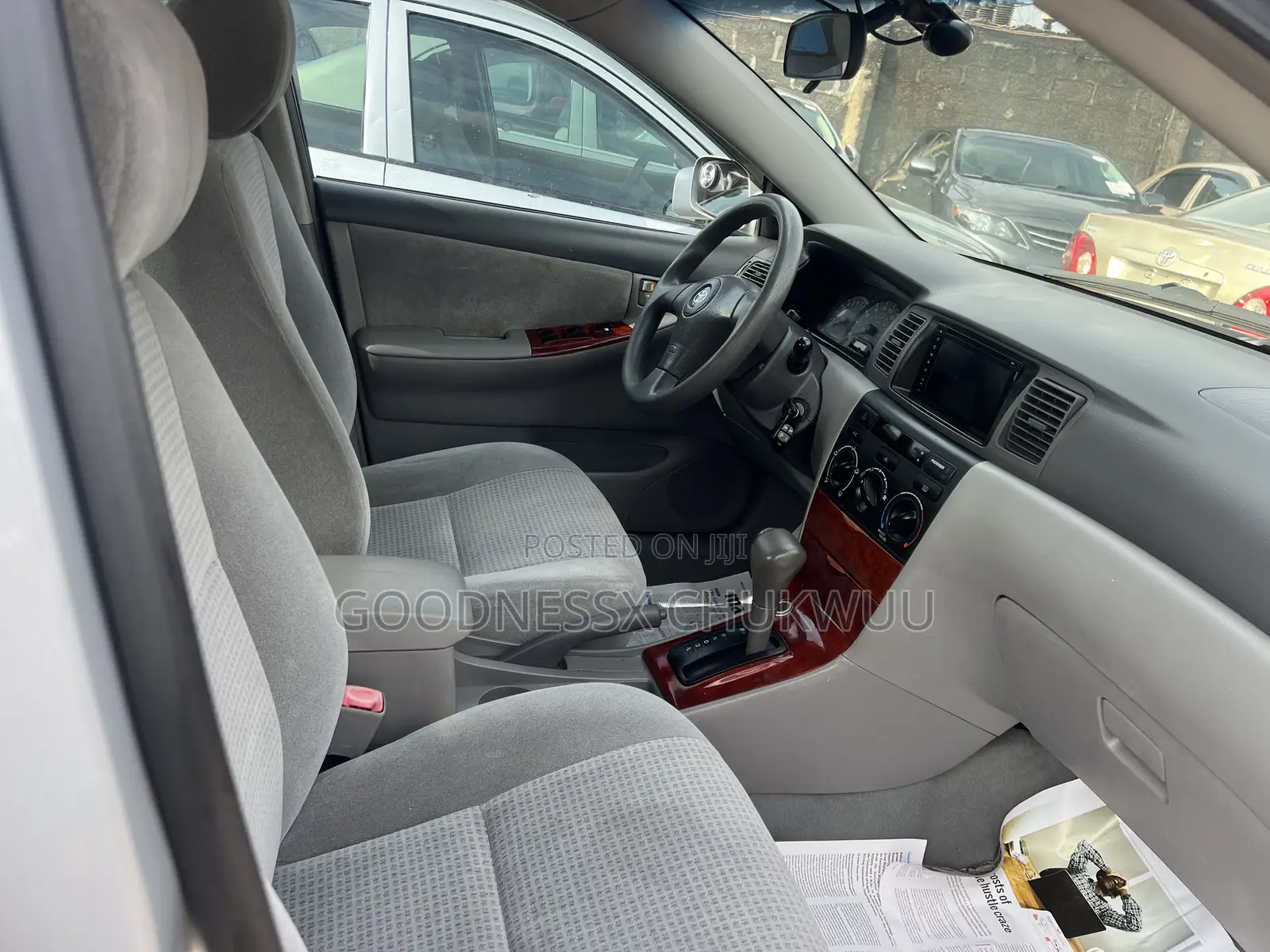 Toyota Corolla 2005 Gray