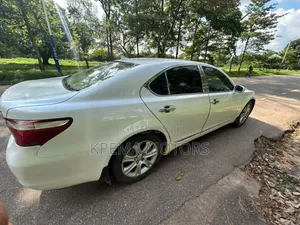 Lexus LS 460 2008 White
