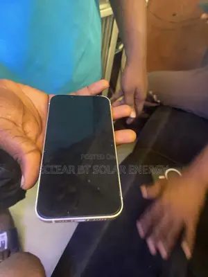 Apple iPhone 13 128 GB White