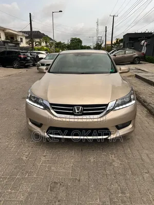 Honda Accord EX-L V-6 4dr Sedan FWD (3.5L 6cyl 6A) 2013 Gold