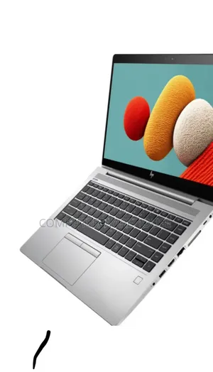 New Laptop HP EliteBook 830 G5 8GB Intel Core 5 SSD 256GB