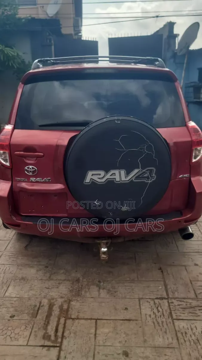 Toyota RAV4 2007 Red