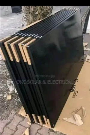 All Black Solar Panels