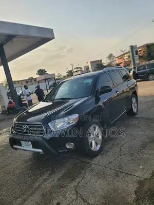 Toyota Highlander Limited 2010 Black