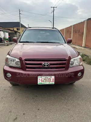 Toyota Highlander Limited V6 2005