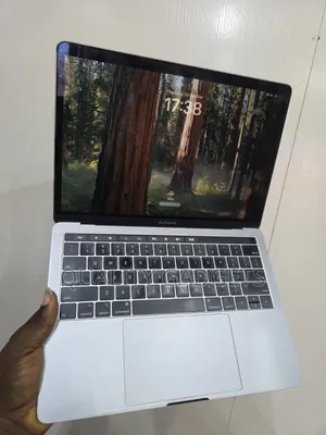 Laptop Apple MacBook Pro 2019 16GB Intel Core i7 SSD 512GB