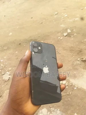 Apple iPhone 11 64 GB Black