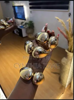 Chunky Fashion Designer Bangles