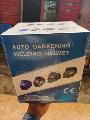 Auto Darkening Welding Helmet