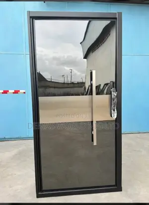 Pivot Door Sliver Corm