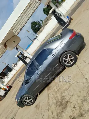 Honda Accord 2005 Gray