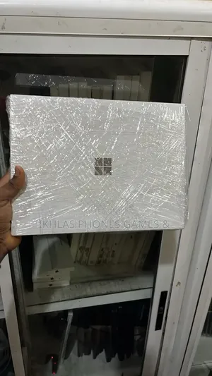 New Microsoft Surface Pro 16GB Qualcomm Snapdragon X Plus SSD 256GB
