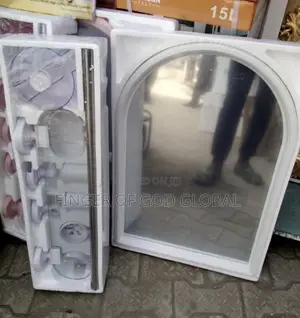 Plastic Bathrooms Accessories With Plastic Framed Mirror