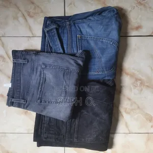 Stock Jeans