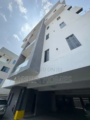 Furnished 2bdrm Block of Flats in Lekki Phase 1 for rent