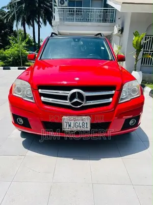 Mercedes-Benz GLK-Class 2011 Red