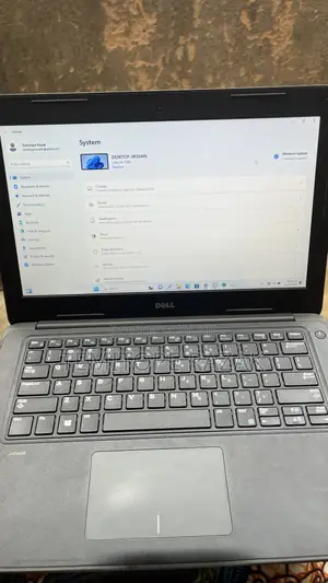 Laptop Dell Latitude 3380 4GB Intel Core i5 HDD 500GB