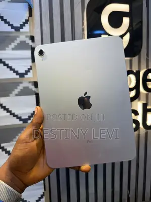 Apple iPad 10.2 (2021) 64 GB White