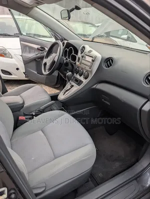 Toyota Matrix 2010 Gray