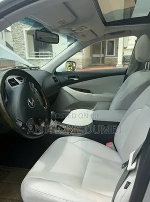 Lexus ES 350 2011 Silver