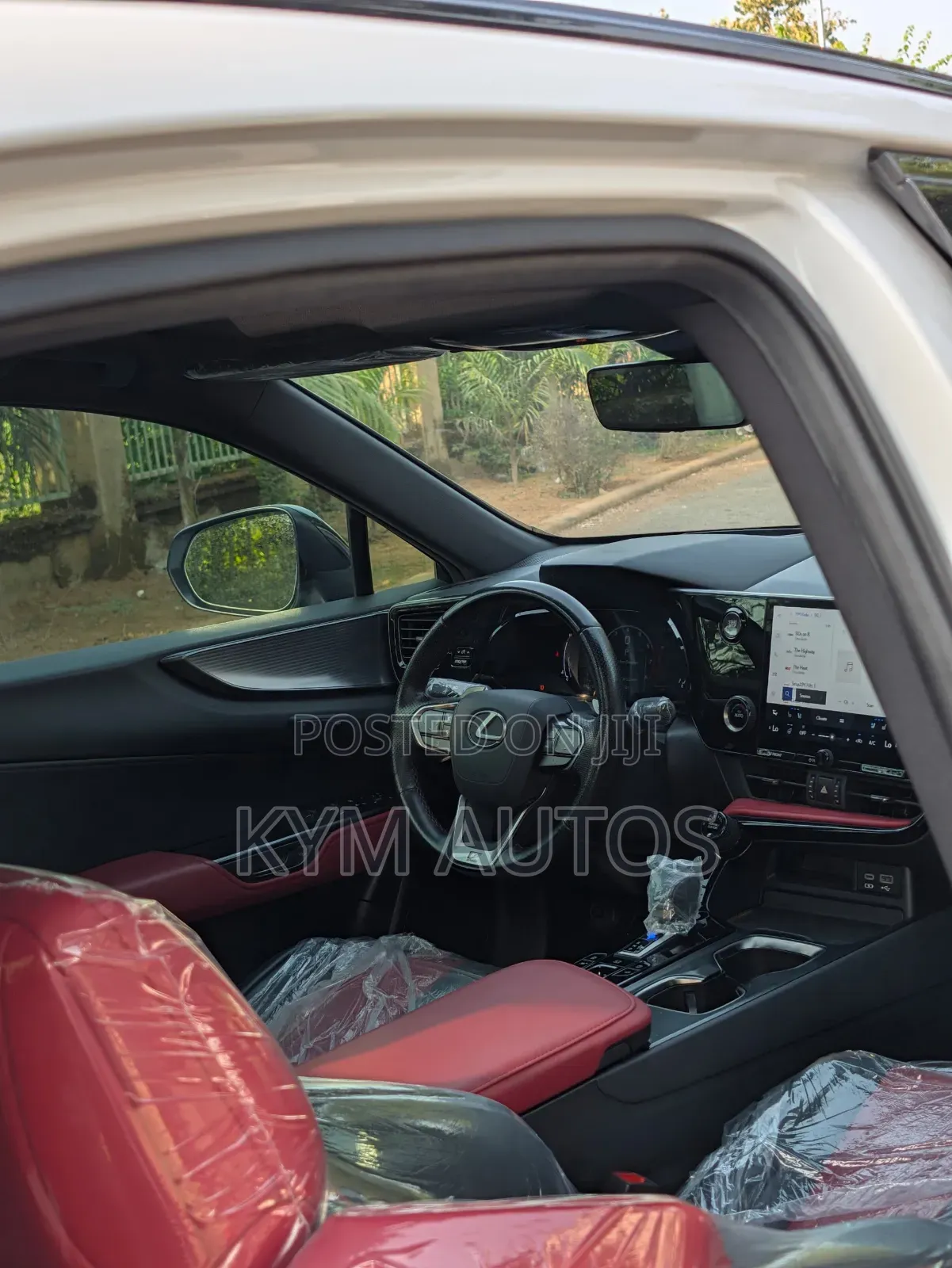 Lexus NX 2022 White
