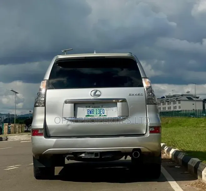 Lexus GX 2014 Silver