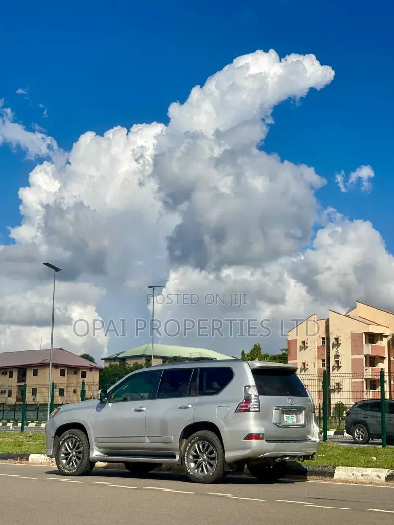 Lexus GX 2014 Silver