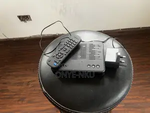 3 dSTV Decoder