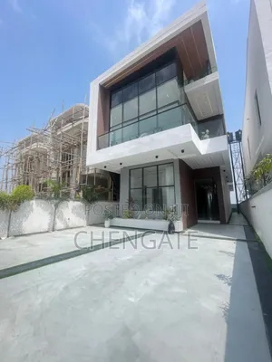 5bdrm Duplex in Ajah for sale
