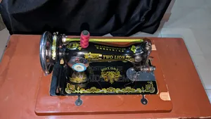 Brand New Manual Sewing Machine With Table & Stand