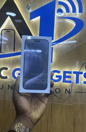 New Apple iPhone 15 Pro Max 256 GB Black