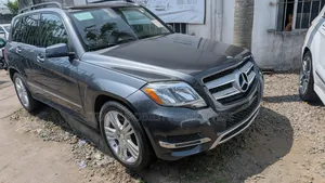 Mercedes-Benz GLK-Class Base GLK 350 4dr AWD 4MATIC (3.5L 6cyl 7A) 2015