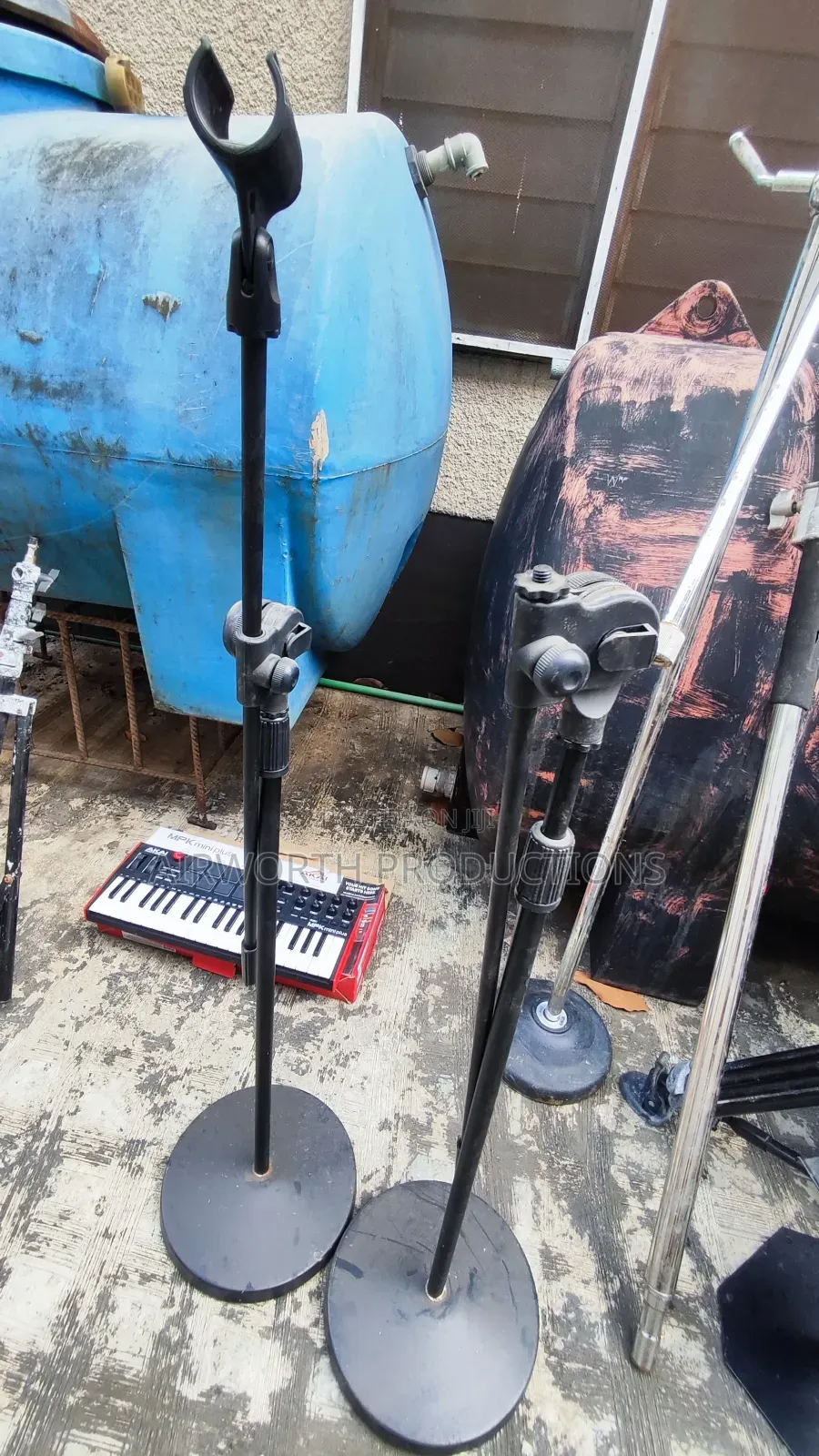 Professional Iron Round Base Microphone Stand