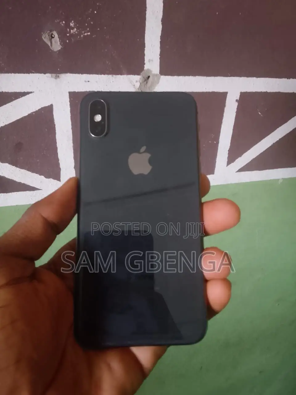 Apple iPhone X 64 GB Black