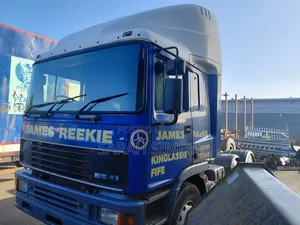 Scania EC11 Heavy Duty Tractor 2000 Blue