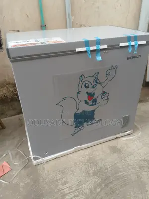 Durable Skyrun BD-250AI 200L Inverter Freezer for Everyday Use