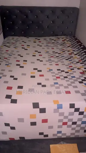Neatly Used 4.5/6 Sara Mattress