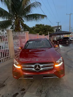 Mercedes-Benz GLC-Class 2019 Red