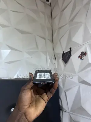 Apple iPhone XR 128 GB White