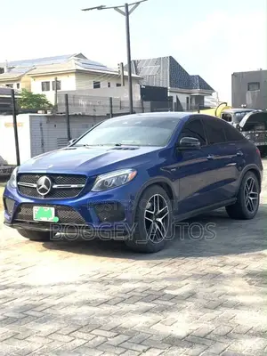 Mercedes-Benz GLE-Class 2017 Blue