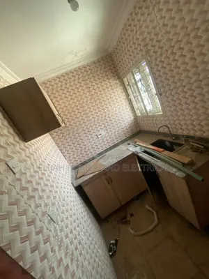 2bdrm Block of Flats in Asaju Estate, Ibadan for rent
