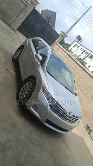 Toyota Venza 2012 Silver