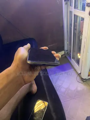 Apple iPhone 11 64 GB Black