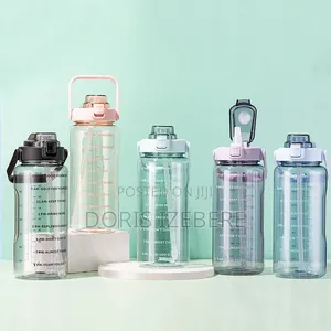 Motivational 2 Litre Large Water Bottle With Straw & Time Markers
