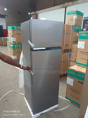 Hisense Top Freezer Refrigerator 154L (200DR)