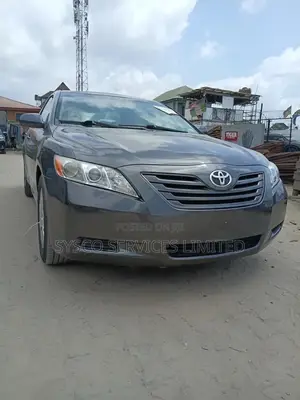 Toyota Camry LE 4dr Sedan (2.4L 4cyl 5A) 2007 Gray